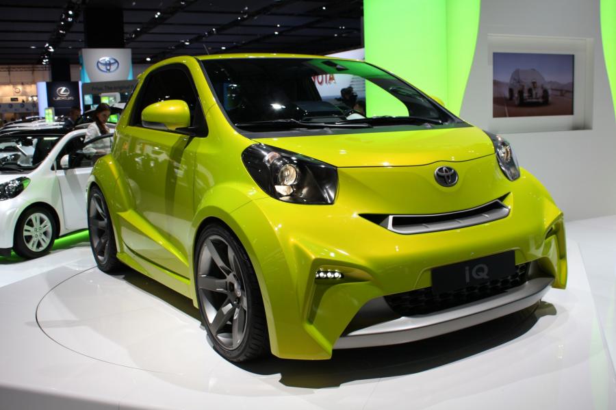  Toyota iQ Sports 2009 года  (фото 13 из 18)